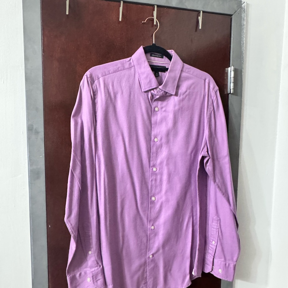 Banana Republic Lavender Casual Button Down Shirt